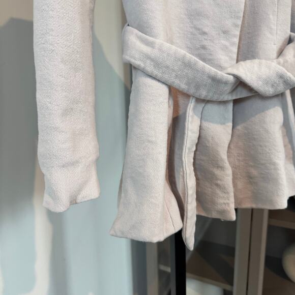 Reiss Felton Wool Belted Jacket Crepe Concealed Button Cloud Blazer Size 0 - Picture 5 of 7